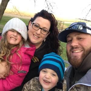 Meet your Posher, Travis